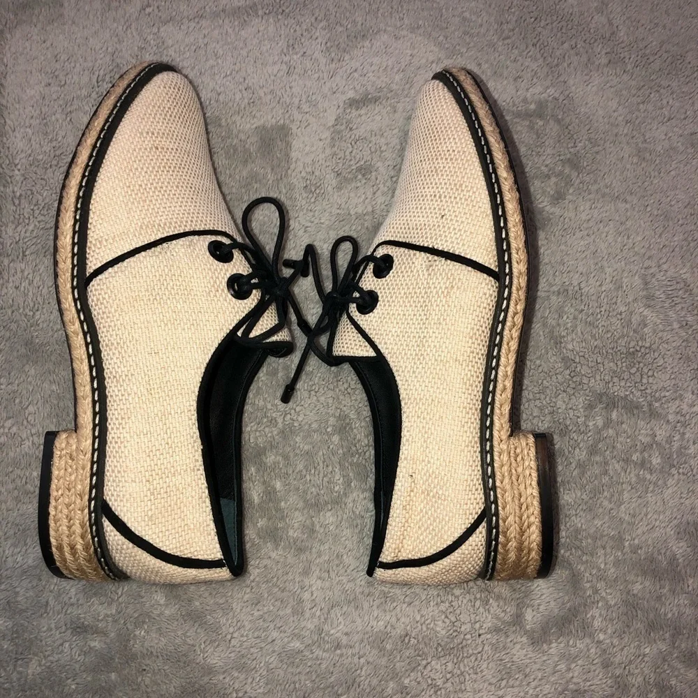 NWOT TORY BURCH Fawn Canvas Oxford Shoes Sz 6.5